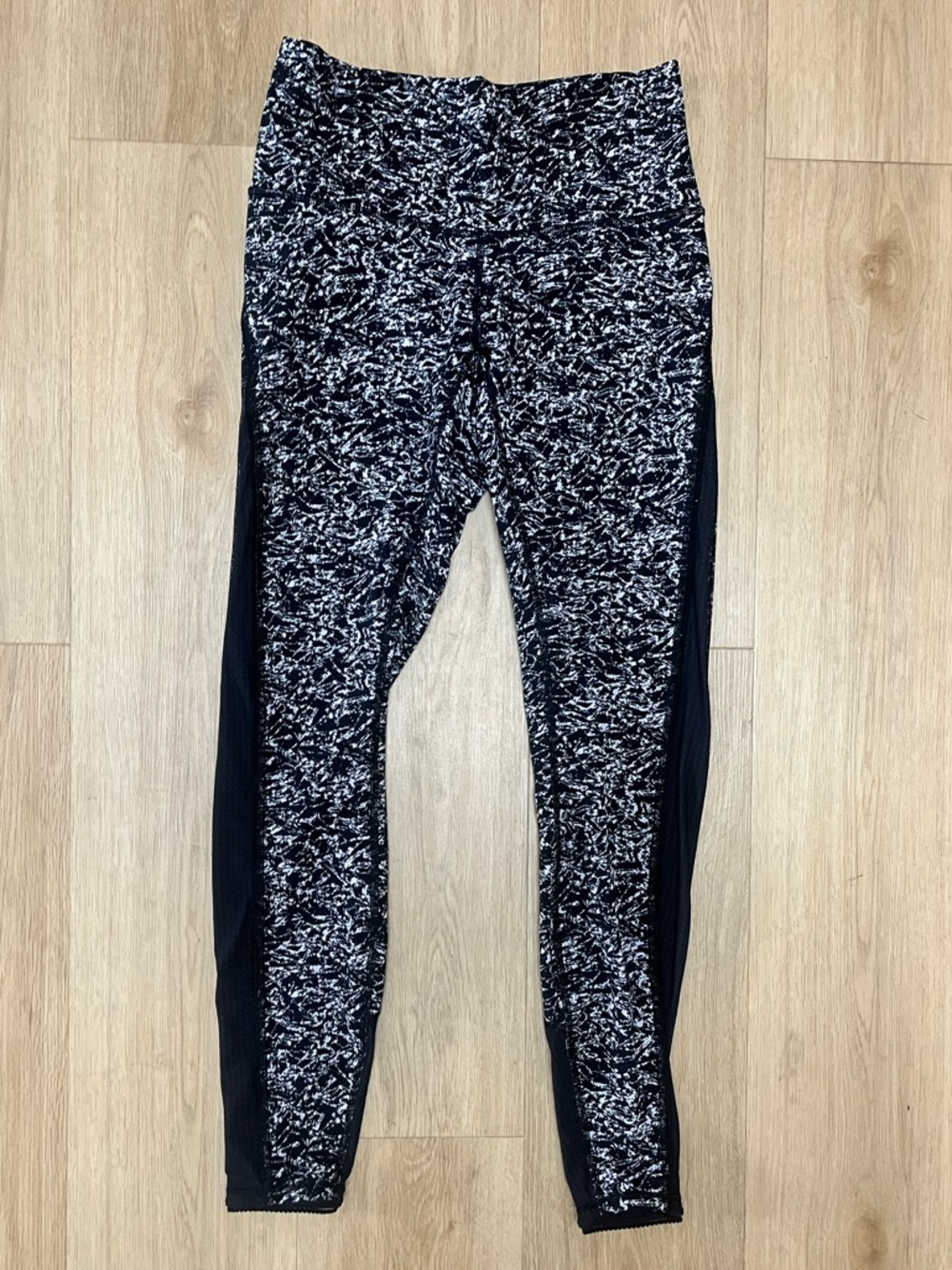 lululemon athletica Black & White Marble-Print Kids Leggings